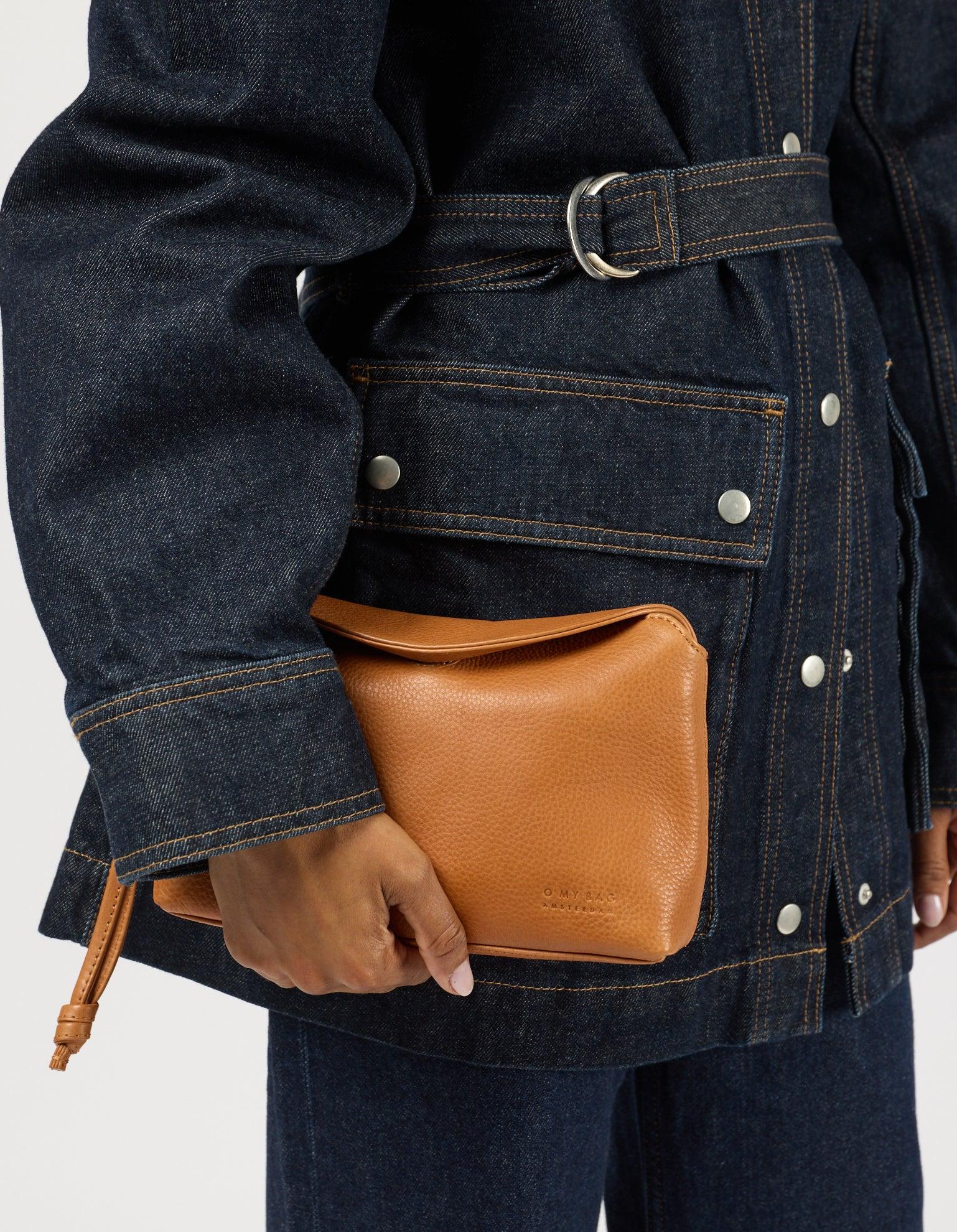 O MY BAG Sienna Mini Wild Oak Soft Grain Leather Handtasche Leder braun
